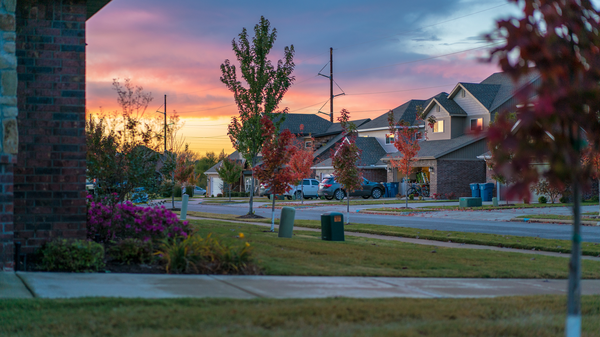 A neighborhood in Silverdale, PA at sunset.